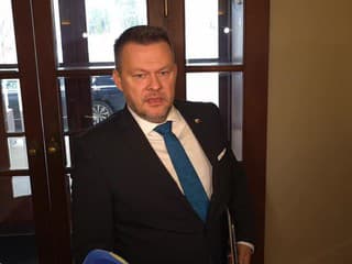 Príchod Samuela Migaľa na dnešné rokovanie vlády