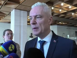 Podporovať budem iba zákony pre ľudí, smerovanie koalície odteraz určuje Rudolf Huliak, uviedol vylúčený Ferenčák