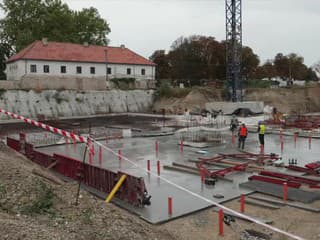 Rekonštrukcia kaštieľa Rusovce