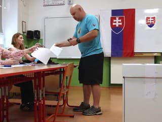 V Oščadnici sa referenda zúčastnili aj turisti z Letného zrazu Klubu slovenských turistov