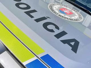 Polícia zverejnila video muža z Košíc, ktorého chcú stotožniť