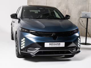 FOTO: Nový Renault Megane - lepší, krajší, s novou technikou