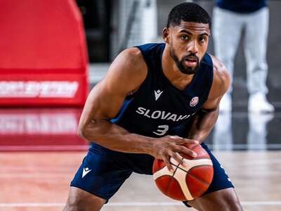 Naturalizovaný slovenský basketbalový reprezentant David DeJulius podpísal kontrakt s Besiktasom Istanbul. Do Turecka prichádza po úspešnom pôsobení v španielskej Murcii, ktorá v uplynulej sezóne úč