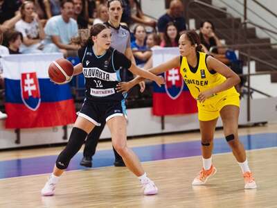 Slovenské basketbalové reprezentantky do 16 rokov prehrali vo svojom druhom zápase v B-skupine na turnaji B-kategórie ME v Piešťanoch s rovesníčkami zo Švédska 58:73. V tabuľke tak obsadili druhé mie