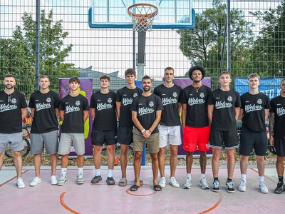 Basketbalisti Košice Wolves ukončili svoju premiérovú sezónu v Tipos SBL úspešnou barážou proti bratislavskému Interu a hoci bol proces aklimatizácie medzi slovenskou elitou náročný a bolestivý, chuť