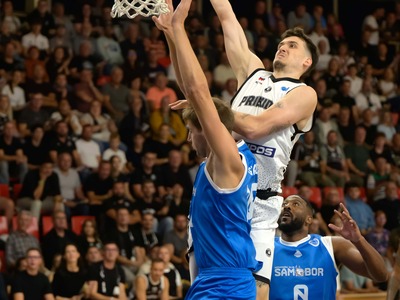 Basketbalistom BC Prievidza sa zatiaľ darí napĺňať predsezónne ciele. Po zisku historicky prvého SUPERpohára si tretí rok po sebe zabezpečili účasť v skupinovej fáze Európskeho pohára FIBA (EP FIBA).