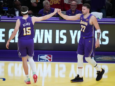 Kariéra Luku Dončiča v NBA je hviezdna. Stačí sa pozrieť na jeho priemery. Slovinec sa zaradil medzi najlepších hráčov sveta. V 514 zápasoch má priemery 29.2 bodov na zápas, 8.5 doskokov a 8.2 asiste
