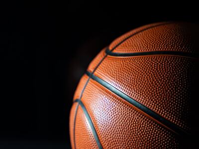 Vedenie zámorskej basketbalovej súťaže NBA potvrdilo, že stále plánuje v roku 2027 spustenie súťaže v Európe. Reakcia ligy prišla po stretnutí so zástupcami Euroligy, ktorá odmietla ponuku na zlúčeni