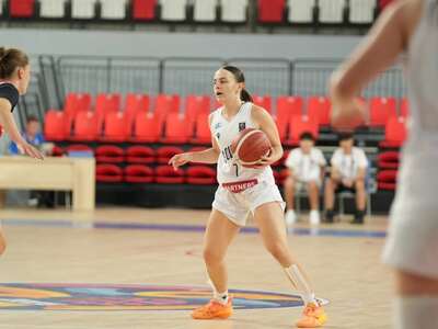 Slovenské basketbalistky do 18 rokov dnes odohrajú na majstrovstvách Európy v B-divízii posledný zápas. V súboji o 11. miesto vyzvú o 16.30 h Holandsko. Zápas môžete sledovať naživo prostredníctvom ž
