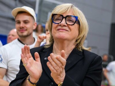 Natália Hejková si uplynulé dni užívala priamo pri palubovke vyvrcholenie majstrovstiev sveta v Nemecku. V Berlíne sedela na miestach s Pauom Gasolom či Dirkom Nowitzkim. S legendárnou trénerkou sme