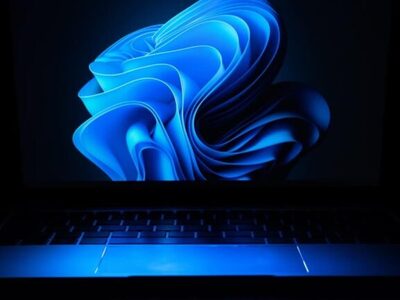 Výkon operačného systému Windows 11 bol v posledných mesiacoch terčom ostrej kritiky zo strany používateľov. Olej do ohňa navyše prelialo nedávne odhalenie na sociálnych sieťach, podľa ktorého Microsoft potichu pridal do systému pozadnú službu Windows Health and Optimized Experiences (whesvc). Konšpirácie a virové príspevky okamžite tvrdili, že Microsoft každých 15 minút zbiera citlivé dáta o [...]