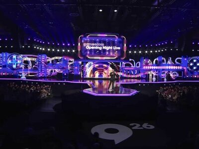 Herná jeseň sa oficiálne odštartovala vo veľkom štýle. Druhá z troch najväčších výročných prezentácií známeho moderátora Geoffa Keighleyho, Gamescom Opening Night Live 2026, priniesla z nemeckého Kolína nad Rýnom intenzívny trojhodinový maratón nepretržitých oznámení, očakávaných ukážok z hrania a premiérových trailerov. Tohtoročná šou ukázala mimoriadnu žánrovú rozmanitosť – od veľkolepých návratov kultových príbehových sérií až [...]