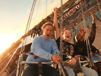 Do kín prichádza nová hudobná komédia s názvom Rolling Loud: Bez zábran, ktorá spája hollywoodsku hviezdu Owena Wilsona s jedným z najväčších hiphopových festivalov na svete. Festival Rolling Loud pritom vo filme nie je len kulisou. Dej je zasadený priamo do atmosféry rovnomenného podujatia, ktoré patrí medzi najvýraznejšie hiphopové hudobné akcie súčasnosti.