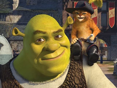 Rozprávka Shrek patrila po prelome tisícročia k obrovským hitom. Diváci po celom svete ju milovali natoľko, že tvorcovia sa rozhodli vytvoriť až 4 filmy. Posledný dostal podtitul Zvonec a koniec, teda malo ísť o poslednú časť. Herec Eddie Murphy však potvrdil, že sa vyrába 5. pokračovanie!