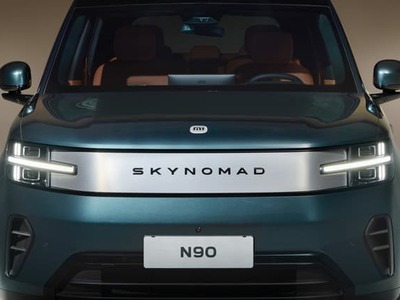 Xiaomi pokračuje v modelovej ofenzíve a od zaujímavého startupu sa zo značky stáva plnoformátová automobilka. Práve totiž zdvojnásobila počet svojich modelov a pohonných systémov. Od elektromobility k hybridom lusknutím prstov. Nový rad REEV modelov od Xiaomi opäť láka na cenu, vysokú technologickú úroveň i príjemne "overený" dizajn.
