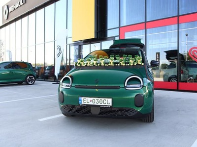 Elektromobil s cenovkou bez dotácií pod 20-tisíc eur? Takých veľa nie je, no teraz sa pridal ďalší. Aj keď túto hranicu prekonal len veľmi tesne, nový Renault Twingo to dokázal a to napriek bohatej výbave v základe.