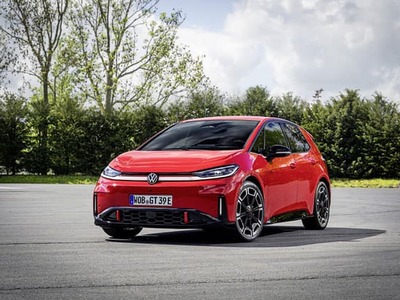 Volkswagen ID.3 GTI sa stáva najsilnejším trojpísmenkovým modelom značky Volkswagen. Športová verzia elektrického kompaktu prichádza so zvýrazneným dizajnom, ktorý si uctieva historiu modelov s označením GTI a s vylepšenou technikou pre väčší jazdný zážitok.