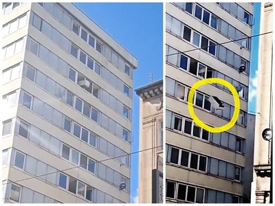 Nezvyčajné scény sa odohrali vo Vroclave. Z ikonického Trzonolinowca, jedného z najunikátnejších obytných domov v Európe, začali pred pripravovanou rekonštrukciou doslova vyhadzovať cez okná vane, chladničky, kreslá či ďalšie kusy vybavenia. Dôvod bol pritom prozaický – úzke schodisko a nefunkčný výťah.