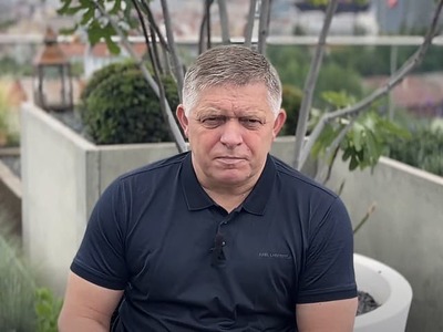 Proces opätovného otvorenia výroby hliníka v Žiari nad Hronom sa blíži do finále. Predseda vlády SR Robert Fico (Smer-SD) to uviedol v nedeľu vo videu na sociálnej sieti, v ktorom sa venoval zahraničnej i domácej politike, ale aj koaličným vzťahom.