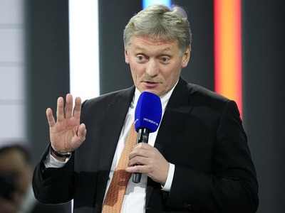 MOSKVA – Moskva ostro reaguje na posilňovanie nórskej armády v blízkosti hraníc s Ruskom. Kremeľ označil rozmiestnenie delostrelectva a plánované zavedenie raketových systémov s dlhým dosahom za bezpečnostnú hrozbu. Hovorca ruského prezidenta Dmitrij Peskov už avizoval, že Rusko prijme dodatočné opatrenia.