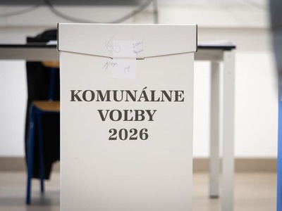 Komunálne voľby 2026 priniesli zmeny na čele viacerých slovenských miest. V Poprade neuspel súčasný primátor, nových primátorov spoznali aj v Prievidzi, Martine či Spišskej Novej Vsi. V Bardejove končí Boris Hanuščáka, ktorý bol vo funkcií  od roku 1998. Pozrite si prehľad výsledkov: