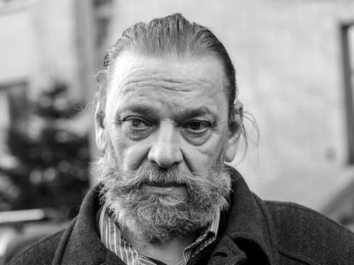 Slovenský dopravný sektor zasiahla v pondelok smutná správa. Vo veku 65 rokov zomrel dlhoročný predseda Únie autodopravcov Slovenska (UNAS) Stanislav Skala. O úmrtí výraznej osobnosti, ktorá sa stala symbolom boja za práva autodopravcov, informovala únia na svojej sociálnej sieti.