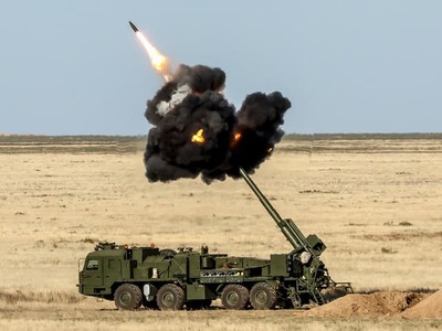 Ruská balistická raketa zasiahla v utorok večer tepelnú elektráreň v Kyjeve bez toho, aby Ukrajina vopred dostala varovanie od svojich západných spojencov, oznámil prezident Volodymyr Zelenskyj na sociálnych sieťach. Informuje o tom agentúra AFP. Situáciu sledujeme online.