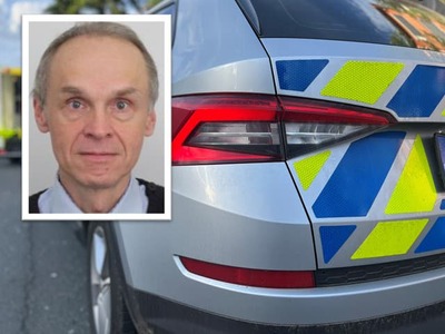 Polícia v meste Čelakovice východne od Prahy je už od ranných hodín v mimoriadnej pohotovosti. Operujú v blízkosti školy, kde sa má pohybovať muž so zbraňou. Všetky zložky sú nasadené a čaká sa, ako celý prípad dopadne. Aktuálne sa už vie, ako muž vyzerá a že má psychické problémy.