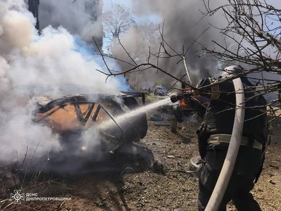 Traja čínski občania utrpeli zranenia pri ukrajinskom dronovom útoku na ruské hlavné mesto Moskva, oznámili v utorok čínske štátne médiá. TASR sa odvoláva na správu agentúry Reuters. Situáciu sledujeme online.