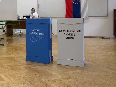 Štátna komisia pre voľby a kontrolu financovania politických strán potvrdila v nedeľu výsledky sobotňajších (24. 10.) spojených volieb do orgánov samosprávy obcí a do orgánov samosprávnych krajov.