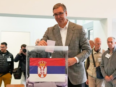 BELEHRAD- Volebná účasť v predčasných parlamentných voľbách v Srbsku je najvyššia za uplynulých vyše 30 rokov, oznámila v nedeľu tamojšia štátna volebná komisia. Informujeme podľa správy agentúry AFP a denníka The Guardian.