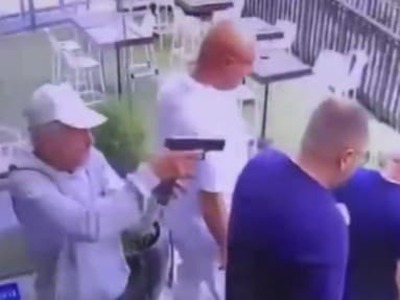 ASTANA – Koncom minulého týždňa zomrel po streľbe na čerpacej stanici v Kazachstane miestny mafiánsky boss. Posledné chvíle jeho života boli zaznamenané na bezpečnostnej kamere. Vrah sa priblížil zozadu.