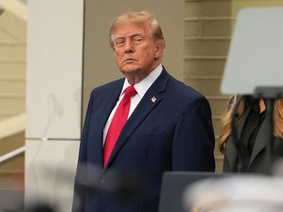 Rusko už roky útočí na spojencov Ukrajiny. V rozhovore s novinármi to v piatok vyhlásil americký prezident Donald Trump, ktorý tak reagoval na varovanie poľských predstaviteľov pred ruskými hybridnými útokmi na krajiny stojace za Kyjevom. Ukrajina sa od februára 2022 bráni ruskej invázii a západné štáty vrátane veľkej časti členov NATO napadnutú krajinu zbrojne podporujú.