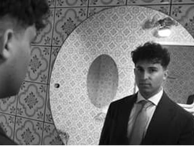 The Curly Simon sa lúči s letom novým klipom Fruktóza. Po albume 26 mieri výraznejšie aj na českú scénu