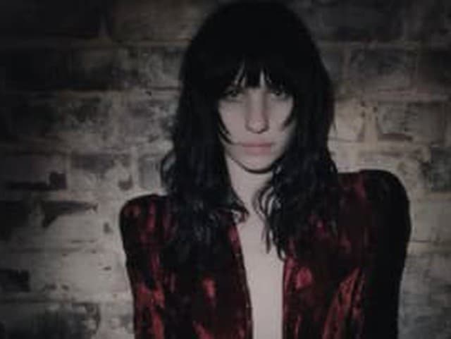 Dcéra Davea Gahana dobýja európsku scénu svojím dark popom. Nechce byť vnímaná cez prizmu Depeche Mode