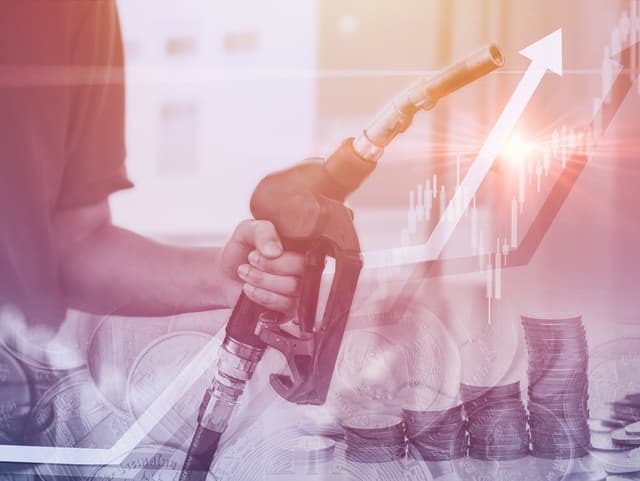 Výrazný cenový skok na pumpách: Benzín je na niekoľkoročnom maxime, príde ešte ďalšie zdražovanie?