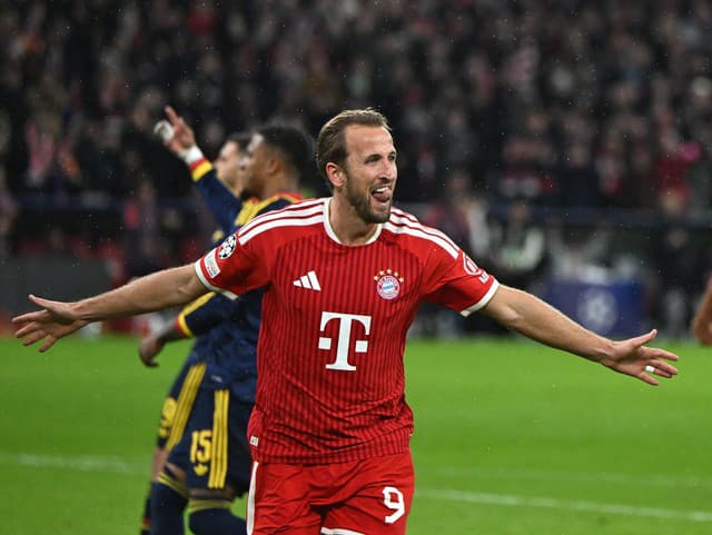 Štyri góly, šance a skvelé výkony: Duel Bayernu s Arsenalom bavil futbalových fajnšmekrov