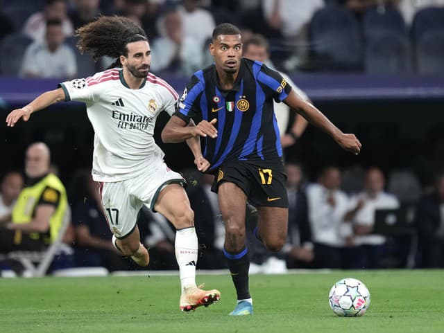 Real v šlágri skolil Inter: Gólová prestrelka v súboji súperov Slovana, Haaland zariadil výhru City