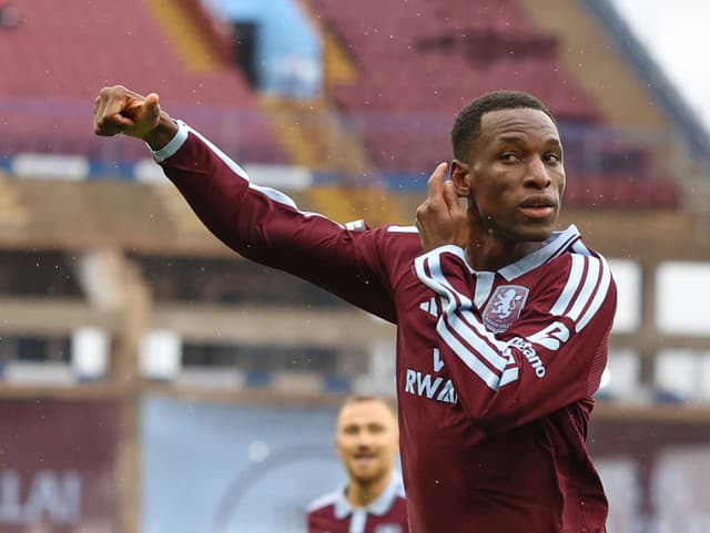 Manchester s prvým sklamaním v Premier League: Aston Villa bola nad ich sily