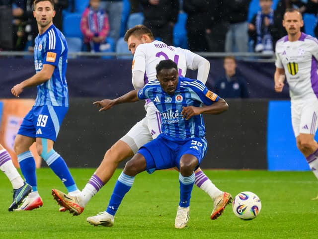 Želáme všetko dobré v ďalšej kariére: Slovan rozviazal zmluvu s neproduktívnym cudzincom