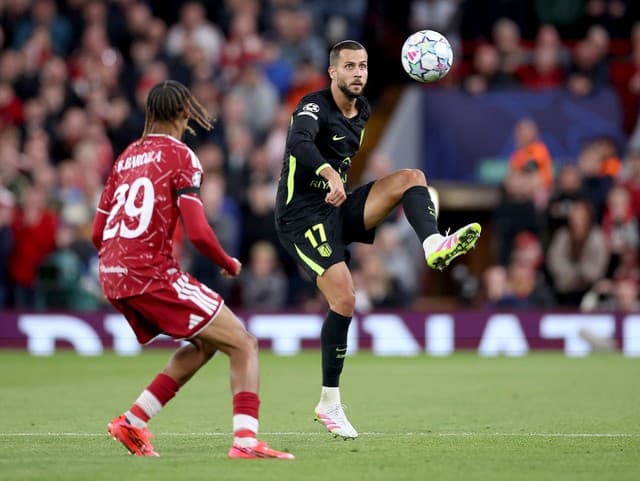 Trpký štart pre Lobotku s Hanckom: Neapol tesne prehral s Arsenalom, Atlético padlo na Anfielde