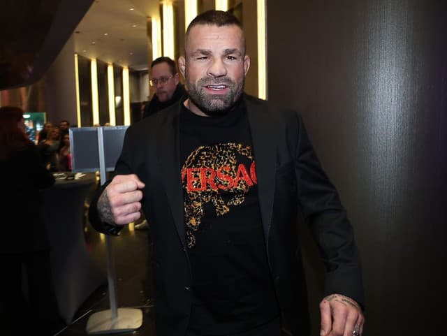 Prípad Karlosa Vémolu sa zamotáva čoraz viac: Reakcia na sociálnych sieťach hovorí za všetko