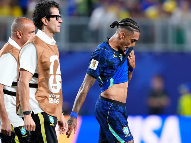 MS VO FUTBALE 2026 Celá Brazília tŕpne: Vráti sa hviezda Barcelony na šampionáte ešte do hry?