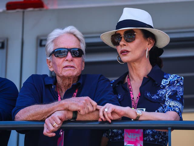 Čo ich drží spolu už 3 desaťročia? Catherine Zeta-Jones otvára dvere do spálne s Michaelom Douglasom!