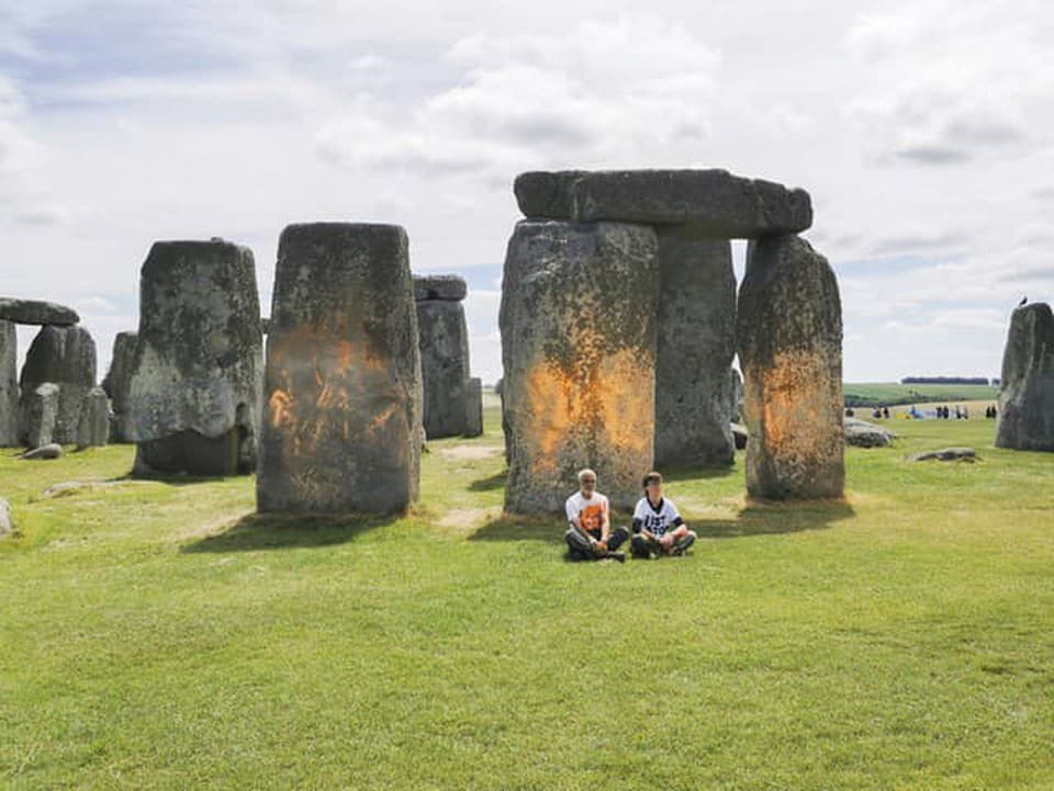Neďaleko Stonehenge archeológovia objavili jeho staršiu malú verziu