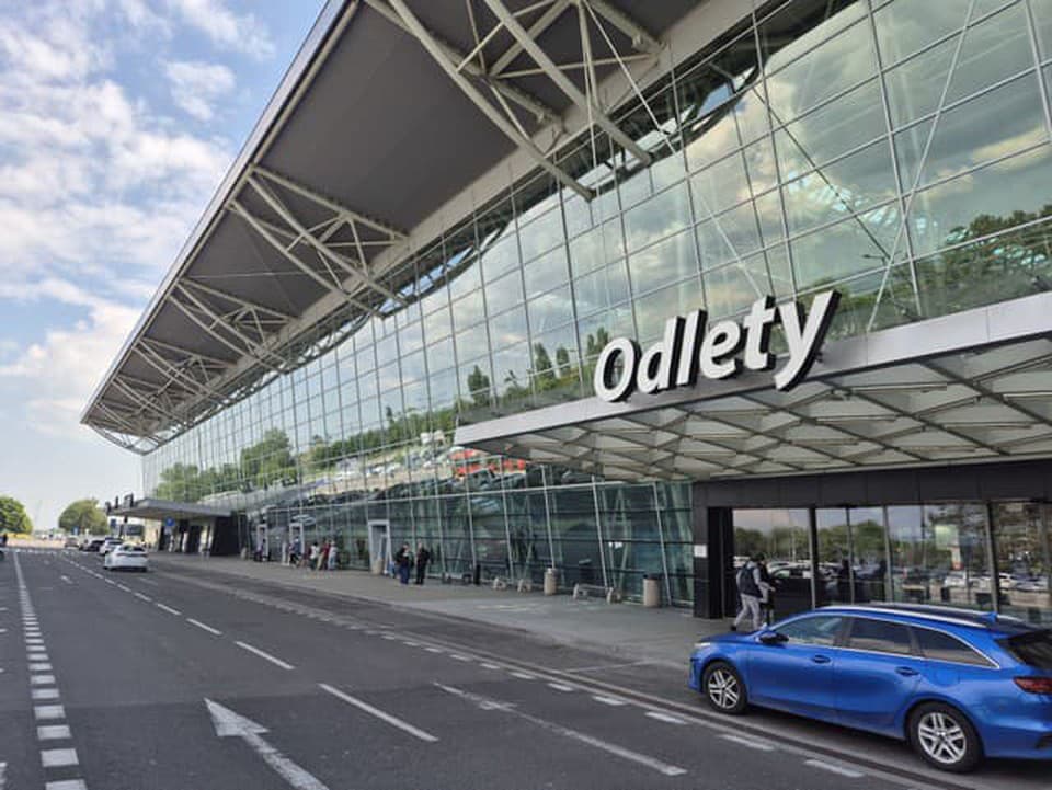 Bratislavské letisko sa výrazne rozrástlo, cestujúci môžu využiť mnohé novinky