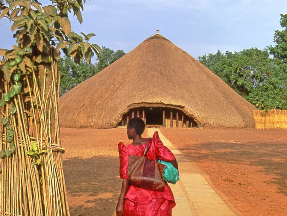 Zázrak z rákosia a slamy: V hrobkách Kasubi odpočívajú až štyria králi