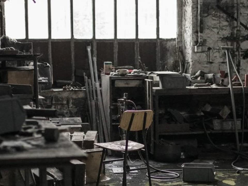 URBEX Svetlá sa tu navždy zhasli: Čo zostalo po desaťročiach vysielania v opustených priestoroch?
