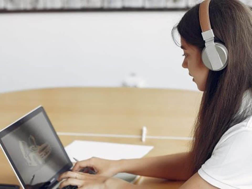 TEST OSOBNOSTI Ktorá technológia najviac sedí tvojej povahe? Odpovede odhalia, čo ťa najviac vystihuje