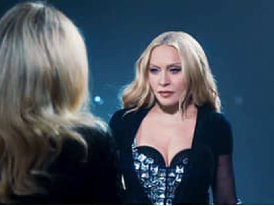 Madonna predstavila hviezdami nabitý film k albumu Confessions II. Objavuje sa v ňom Sabrina Carpenter aj Kate Moss